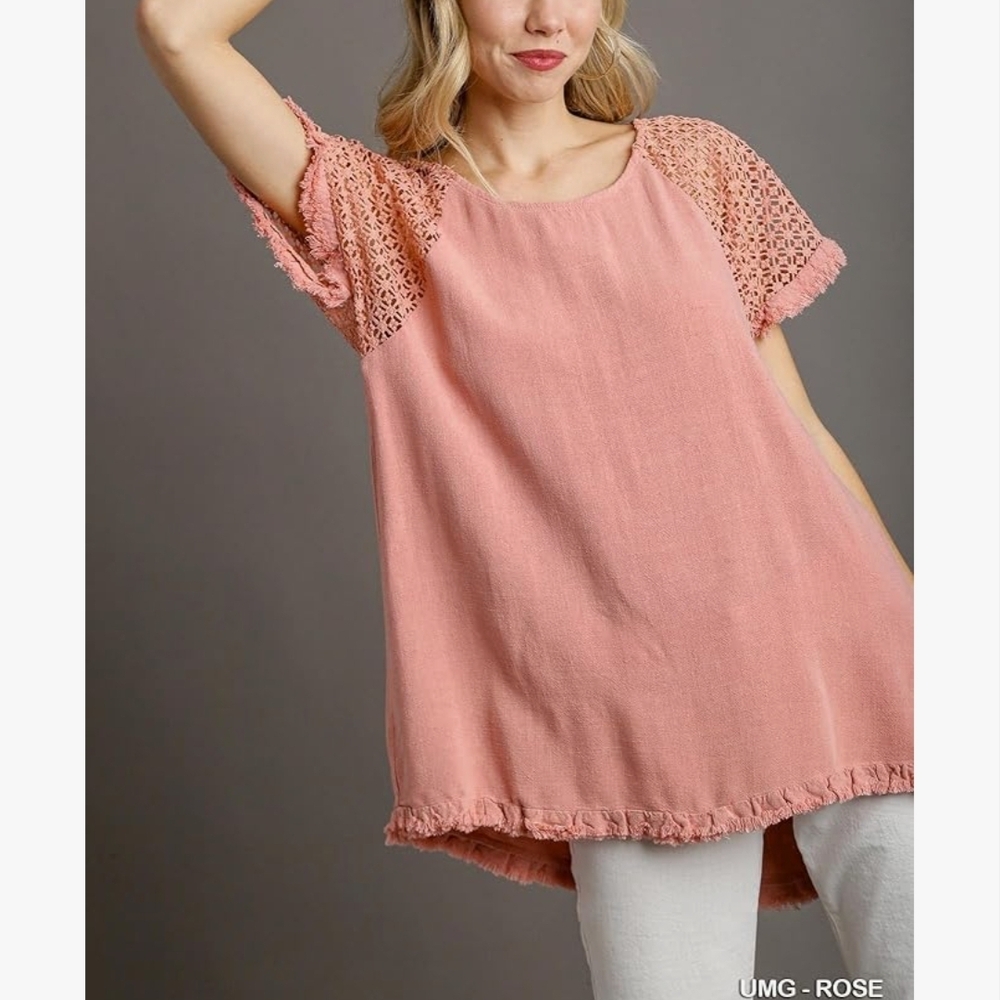 Umgee Linen Crochet Short Sleeve Blouse
